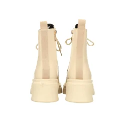 Anfibi con plateau. Tacco alto 6cm