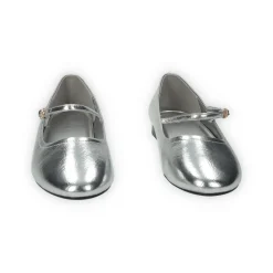 Ballerine con cinturino regolabile