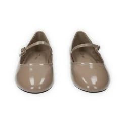 Ballerine con cinturino regolabile