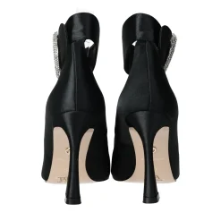Décolleté con fibbia in giiello.Tacco alto 10cm