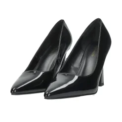 Décolleté con tacco a rocchetto. Tacco alto 9.5cm