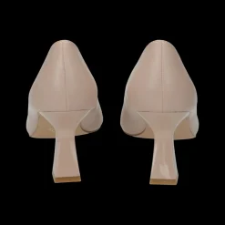 Décolleté con tacco a rocchetto. Tacco alto 6cm