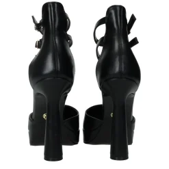 Décolleté platform con doppio cinturino. Tacco alto 12cm