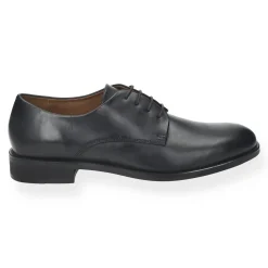 Derby in vera pelle