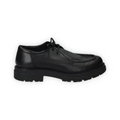 Derby in vera pelle
