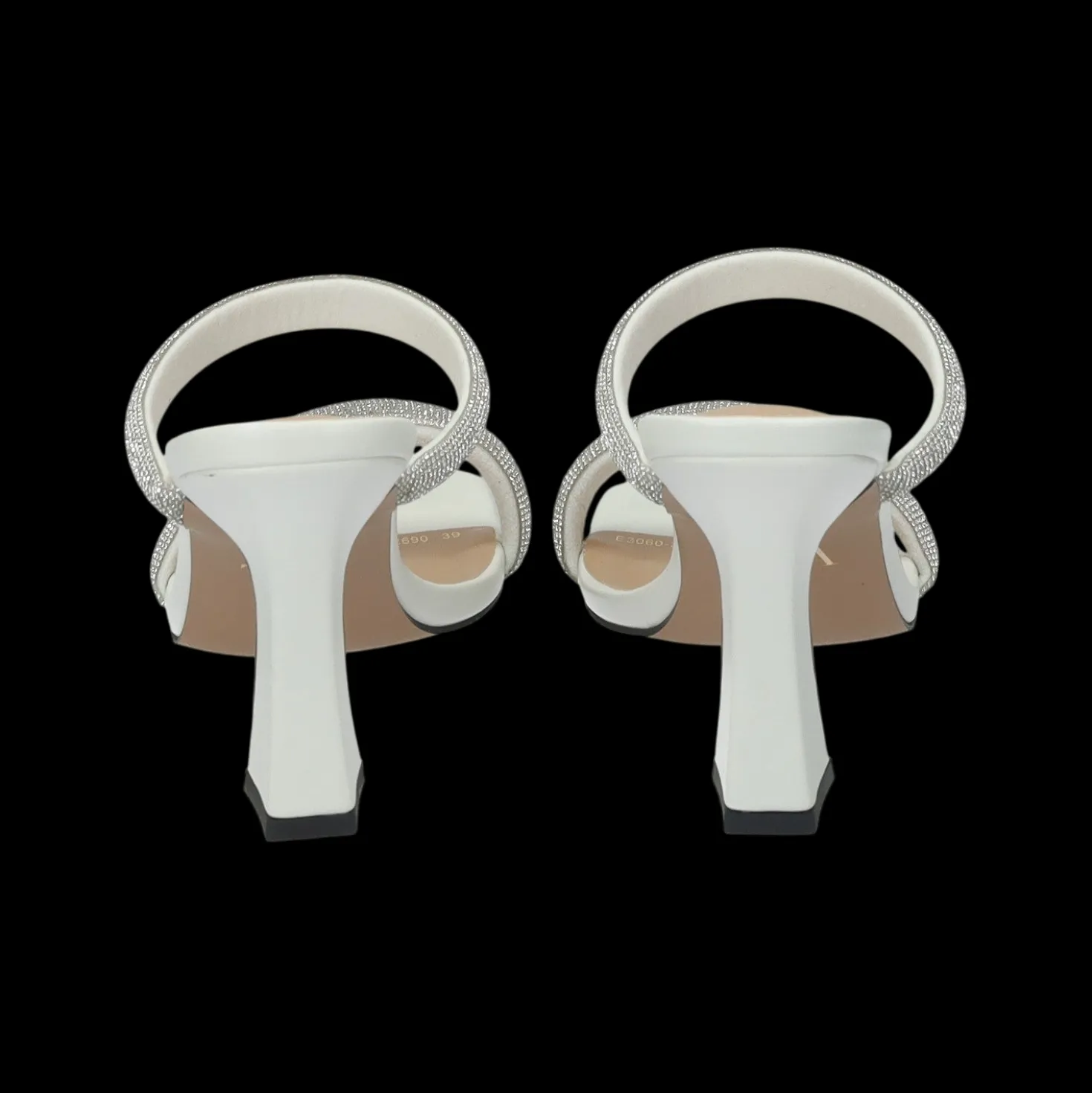 Sandali con listini in strass. Tacco alto 9cm