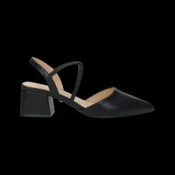 Sandali con listini intrecciati.Tacco alto 6cm.