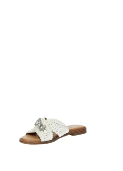 Sandali con pietre