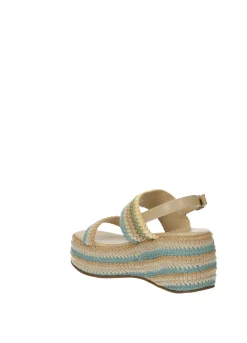 Sandali con zeppa