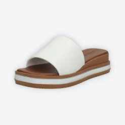 Sandali flat. Made in Italy.Tacco alto 4cm