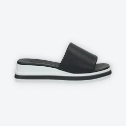 Sandali flat. Made in Italy.Tacco alto 4cm