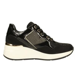 Sneakers con dettagli dorati e strass