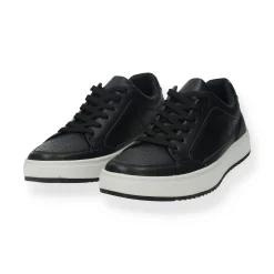Sneakers con suola dentellata