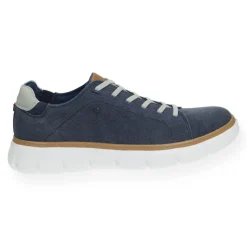 Sneakers in ecopelle con cuciture a vista