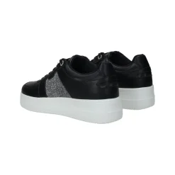 Sneakers memory foam