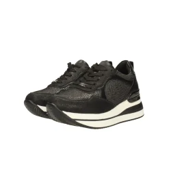 Sneakers nere con inserti in tessuto. Tacco alto 4cm