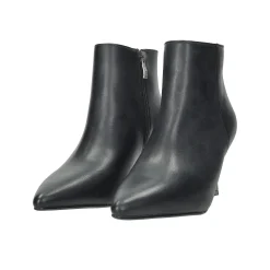 Stivaletti a punta. Tacco alto 7cm