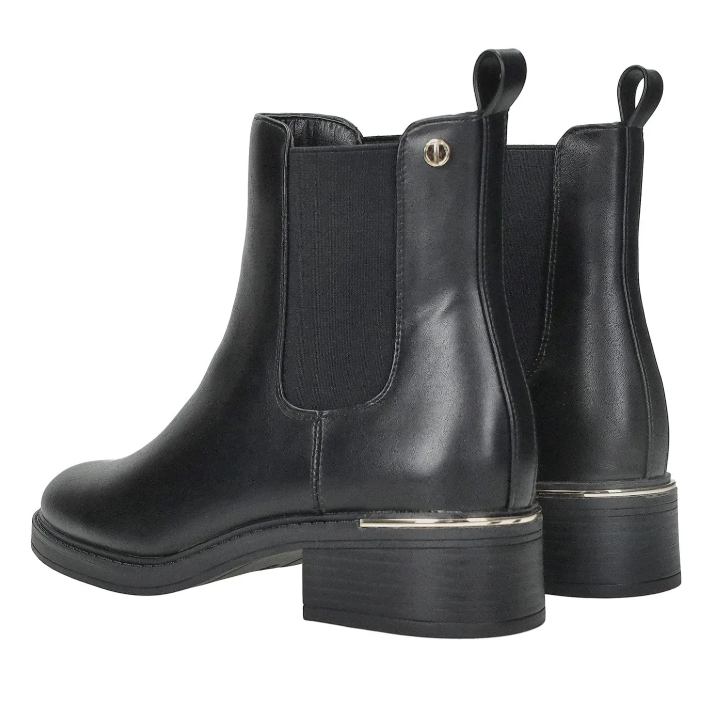 Stivaletti con dettaglio metallizzato.Tacco alto 4cm
