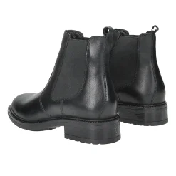 Stivaletti in vera pelle. Tacco alto 3cm
