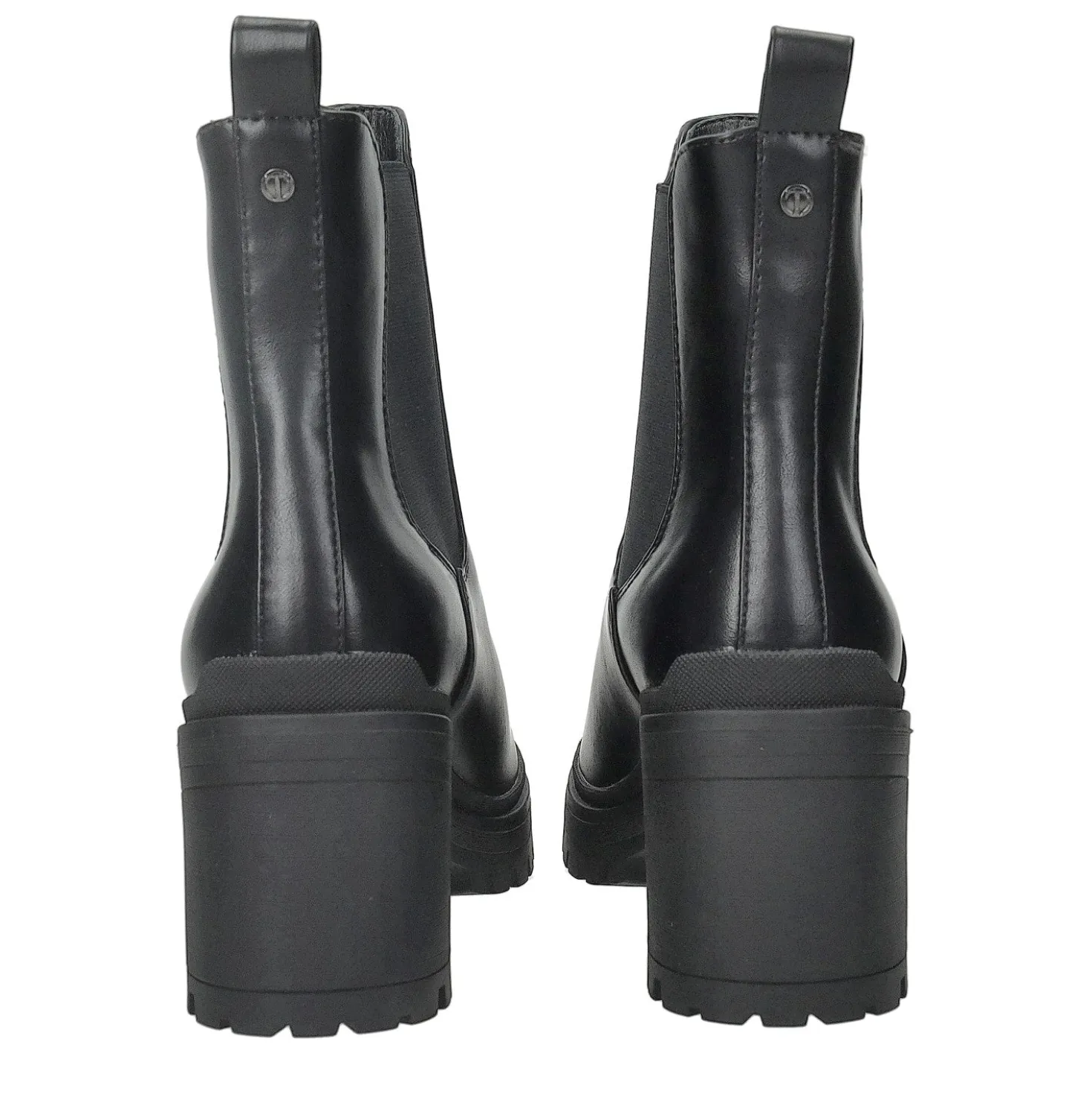 Stivaletti.Tacco alto 7cm