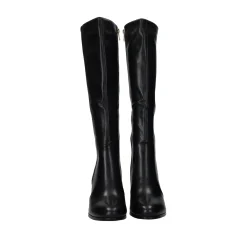 Stivali con doppia zip. Tacco alto 9cm